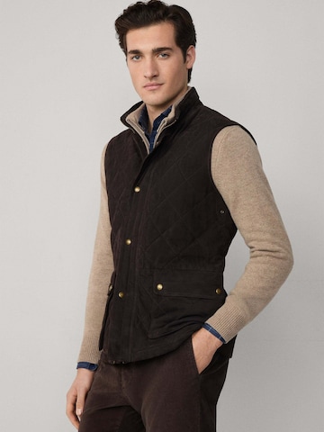 Hackett London Bodywarmer in Bruin