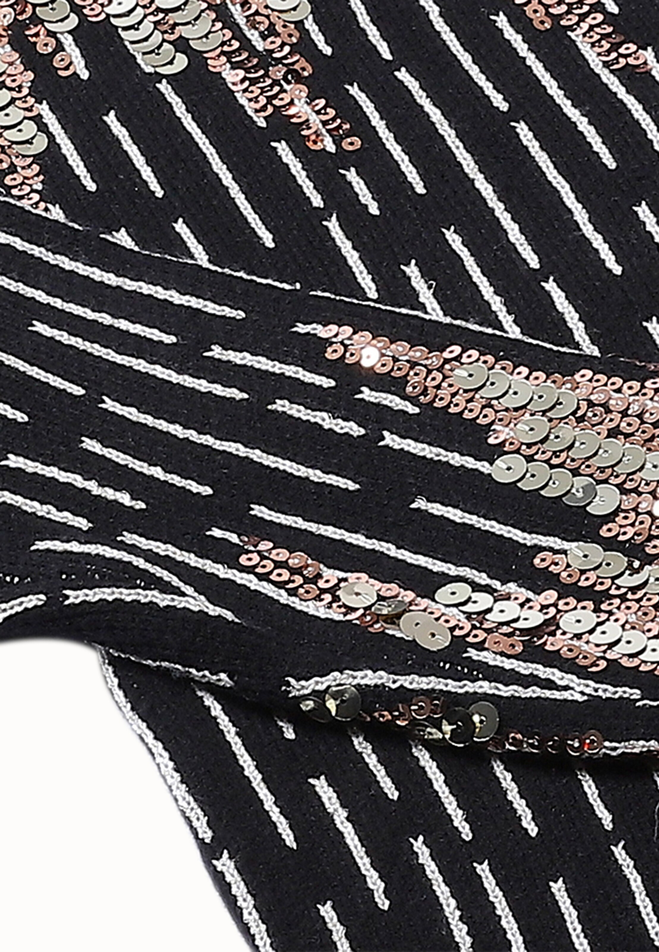 faina Pullover in Schwarz