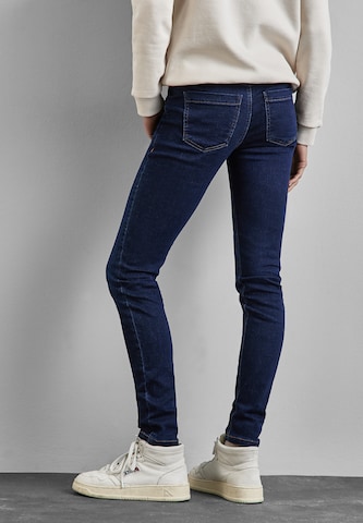 STREET ONE Slimfit Jeans in Blau