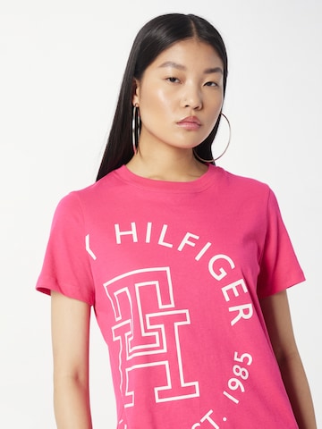 Maglietta di TOMMY HILFIGER in rosa