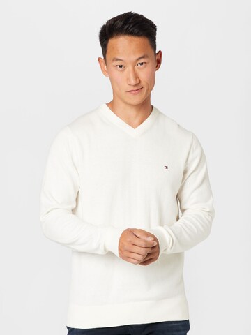 Pull-over TOMMY HILFIGER en blanc : devant