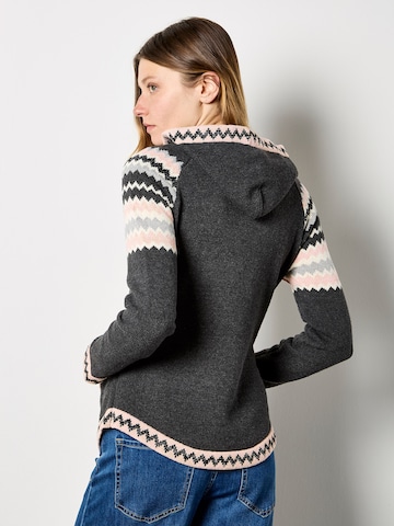 Pull-over Apricot en gris