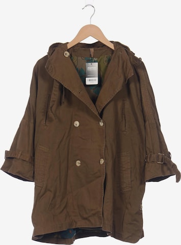 PLEASE Jacket & Coat in S in Brown: front