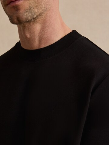 DAN FOX APPAREL T-Shirt in Schwarz