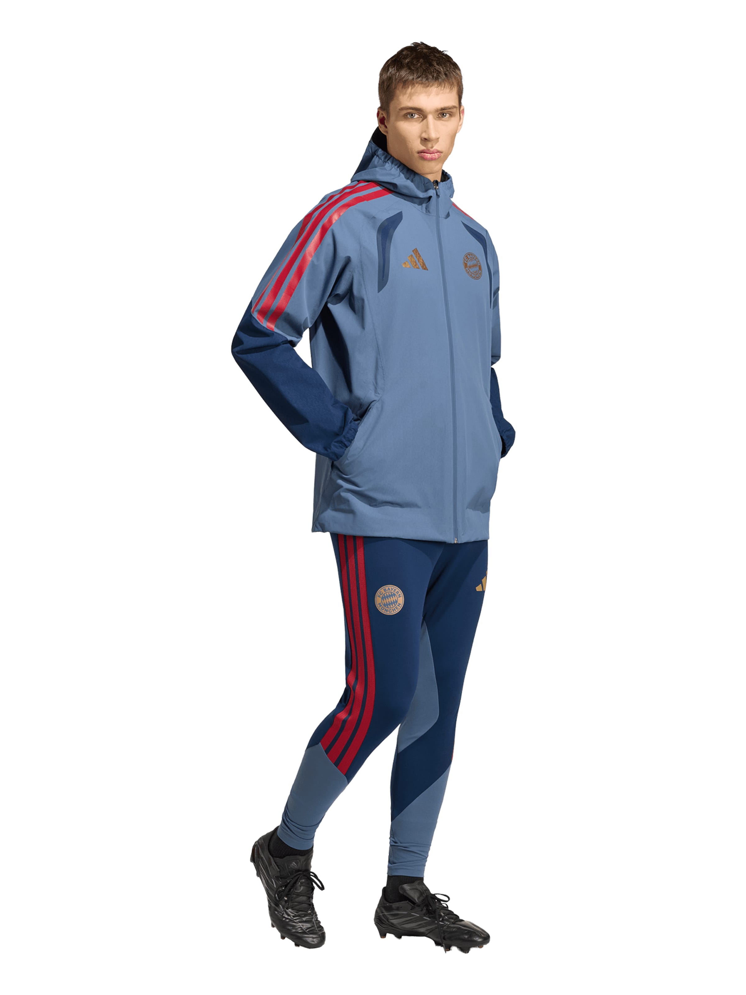 ADIDAS PERFORMANCE Between-Season Jacket in Blue