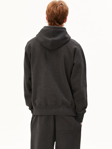 ARMEDANGELS Pullover ICONIC Å HAANRI MELANGE in Grau: Vorderseite