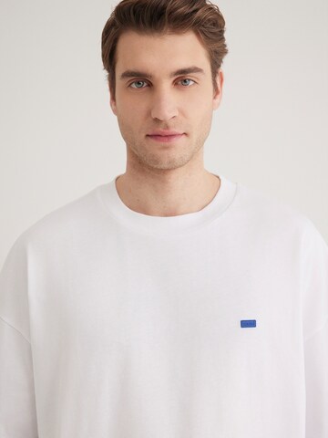 Mavi Shirt in White