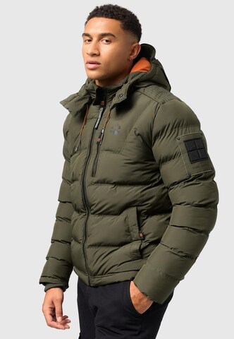 STONE HARBOUR - Chaqueta de invierno 'Arvidoo' en verde: frente