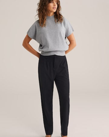 WE Fashion Regular Hose in Schwarz