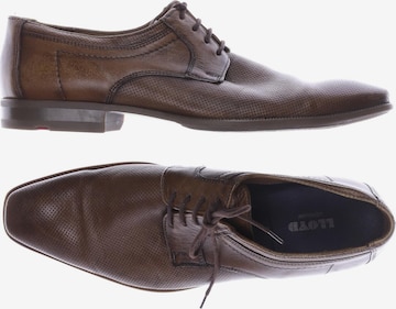 LLOYD Flats & Loafers in 41 in Brown: front
