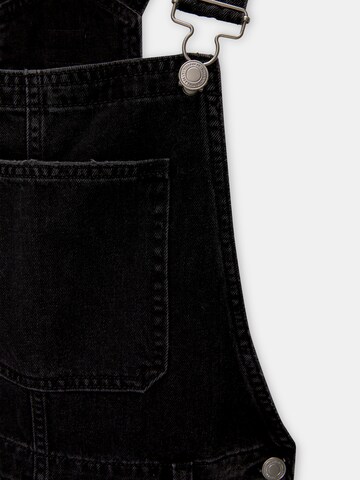 Pull&Bear regular Overalljeans i sort