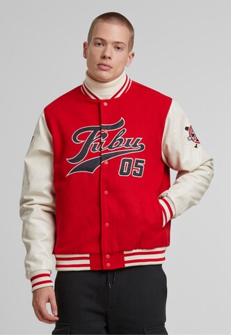 Veste mi-saison FUBU en rouge : devant