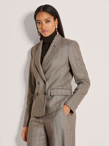 MADELEINE Blazer in Beige