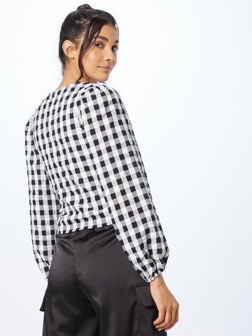 Monki Blouse in Zwart