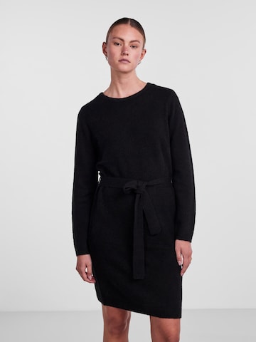 Robes en maille 'JULIANA' PIECES en noir : devant