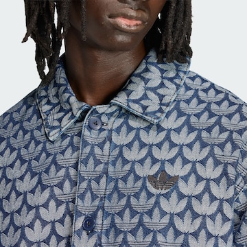 ADIDAS ORIGINALS - Ajuste regular Camisa en azul