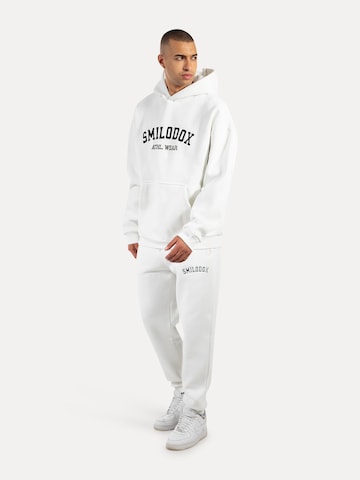 Smilodox Sweatshirt 'Kayson' in Beige