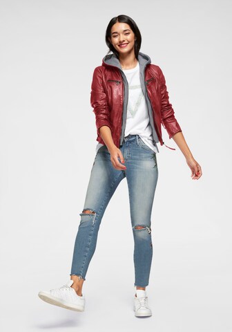 Gipsy Between-Season Jacket in Red