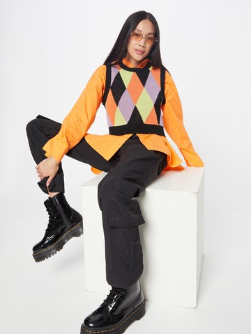 NEON & NYLON Pullover 'CHERI' in Schwarz