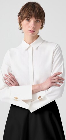 Touché Privé Blusenbody 'Wide Cuff Shirt Body' in Beige: Vorderseite