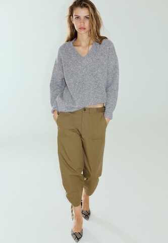 Pull&Bear Sweater in Grey: front