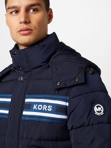 Michael Kors Prehodna jakna 'RACING' | modra barva