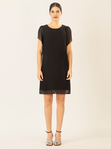 APART Chiffonkleid in Schwarz