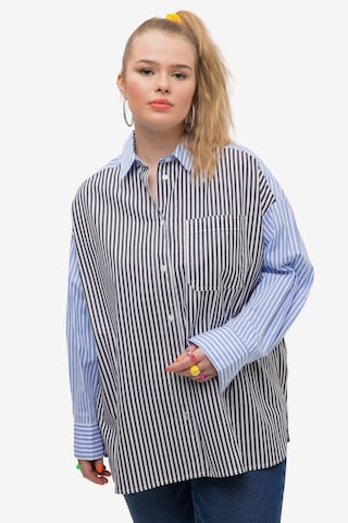 Studio Untold Blouse in Blauw: voorkant