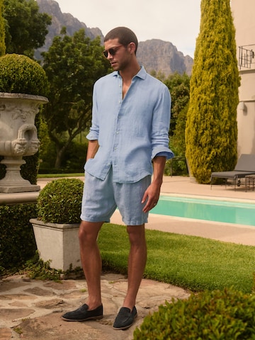 Coupe regular Chemise 'Signature' Next en bleu
