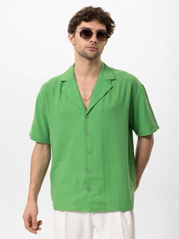 Fit confort Chemise Antioch en vert : devant