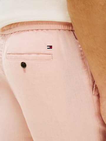 Effilé Pantalon 'Harlem' TOMMY HILFIGER en rose