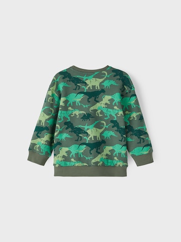 NAME IT - Sweatshirt 'Telle' em verde