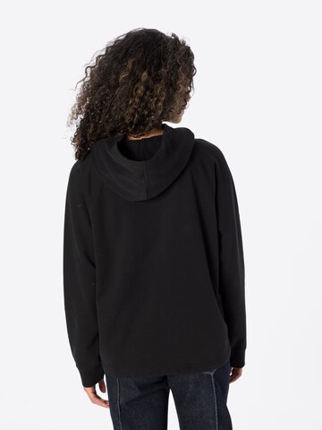 JuviaSweater majica - crna boja