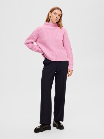 Pull-over 'Selma' SELECTED FEMME en rose