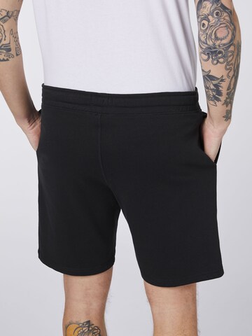 UNCLE SAM Regular Shorts in Schwarz