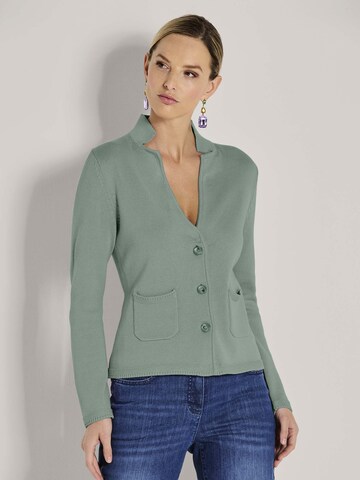 Cardigan MADELEINE en vert : devant