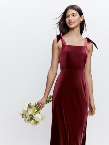 Rochie de seară de la Next pe roșu