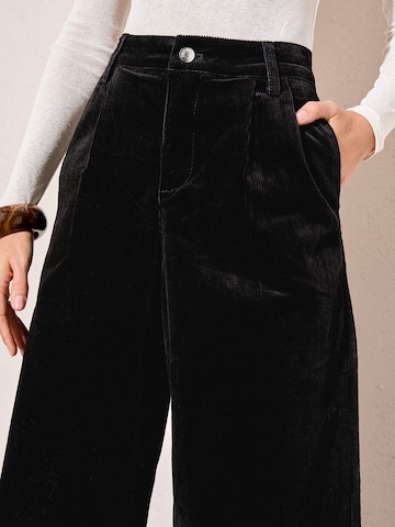 Friends Like These Широкий Штаны в Черный