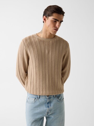 GUESS Sweater in Beige: front