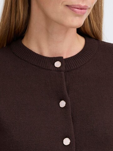 Oxmo - Casaco de malha ' OXBMMNERA CARDIGAN ' em castanho