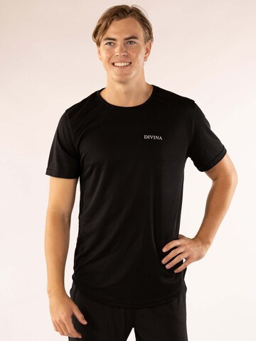 T-Shirt fonctionnel 'Holo' Divina en noir : devant