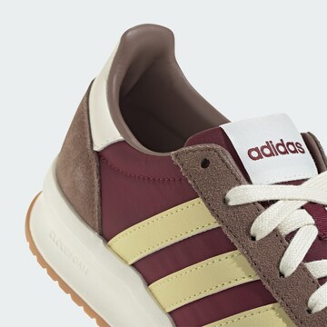 ADIDAS SPORTSWEAR Низкие кроссовки 'Run 70s 2.0' в Коричневый