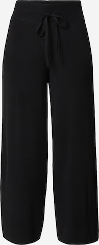 regular Pantaloni di Riani in nero: frontale