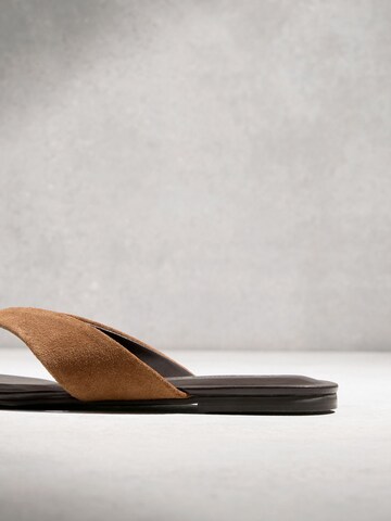 ruda Next Šlepetės per pirštą 'N- Premium'