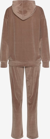 LASCANA Sweat suit in Brown