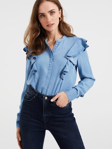 WE Fashion Blouse in Blue: front