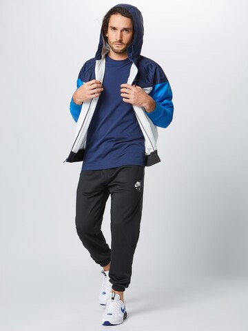 Nike Sportswear Regular fit Тениска 'Club' в синьо