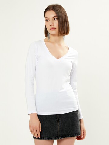 Influencer - Camiseta en blanco: frente