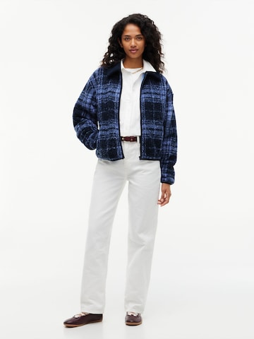 Tommy Jeans Overgangsjakke i blå