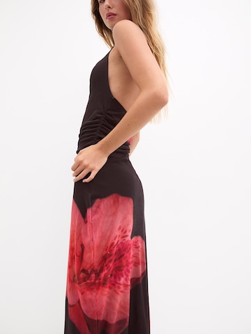 Pull&Bear Kleid in Schwarz